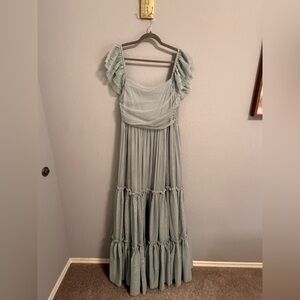 EB Luxe Los Angeles Sage Tiered Tulle Maxi Dress – XL
